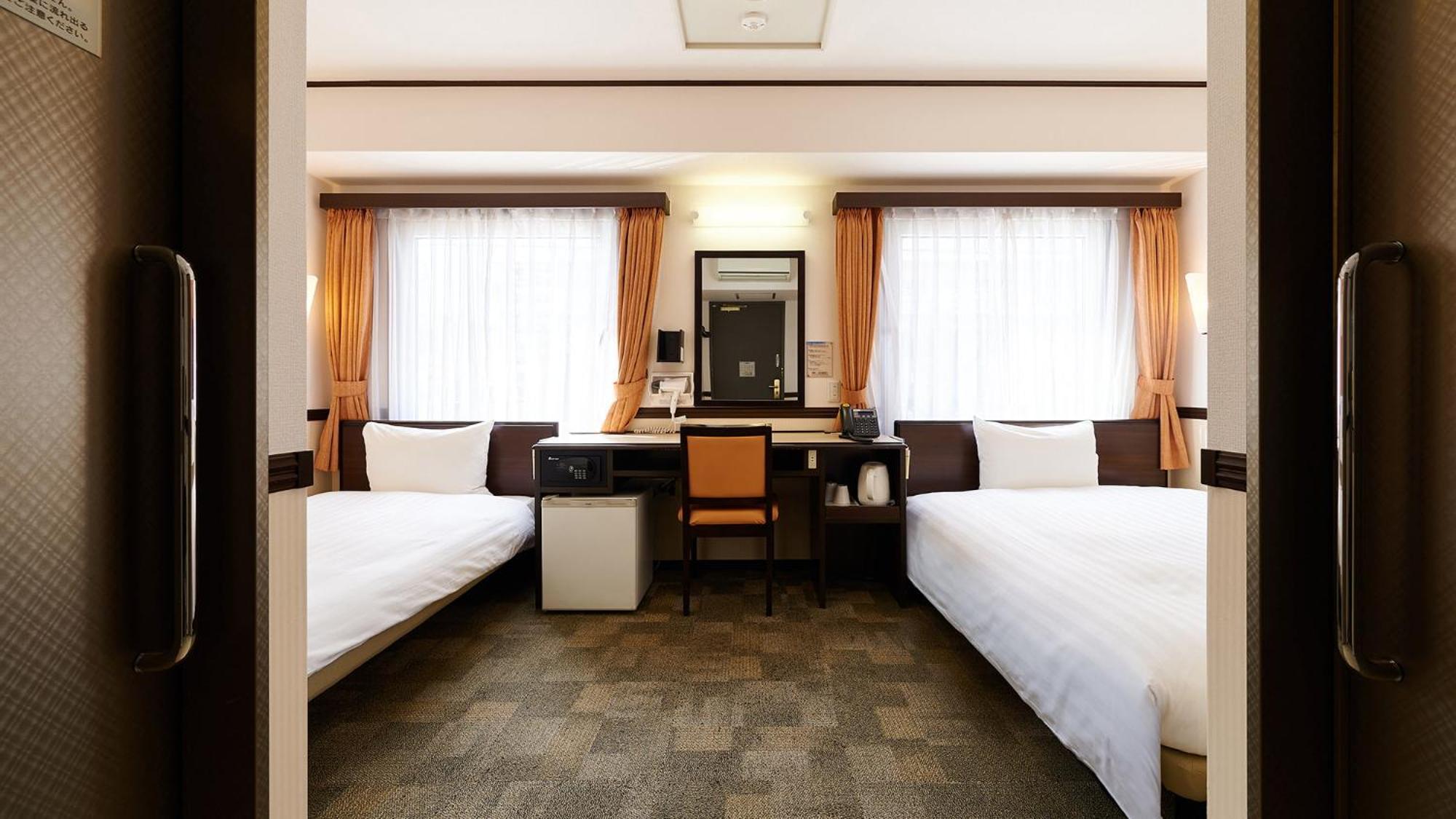 Toyoko Inn Fukuyama-Eki Shinkansen Minami-Guchi מראה חיצוני תמונה