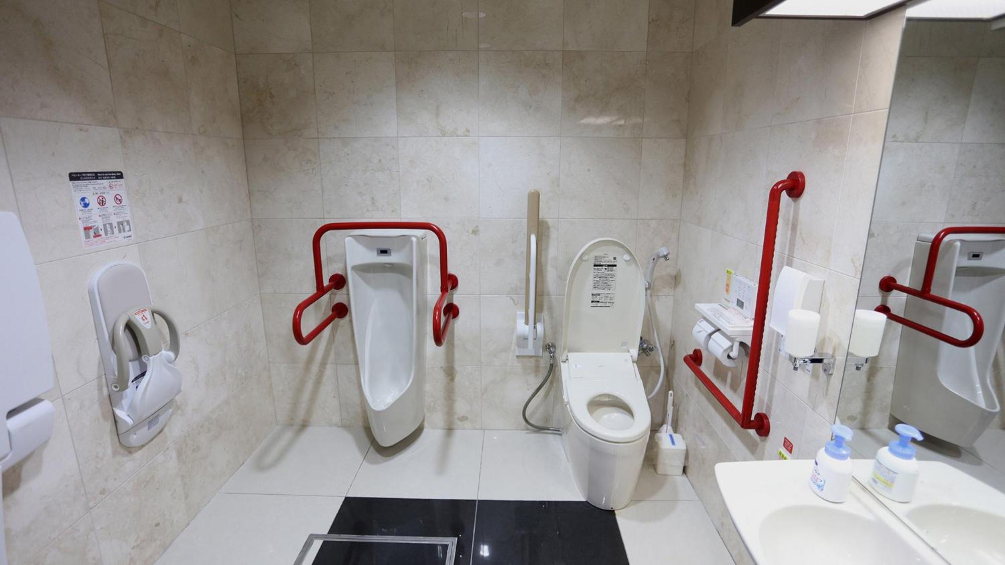 Toyoko Inn Fukuyama-Eki Shinkansen Minami-Guchi מראה חיצוני תמונה